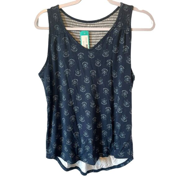NWT Market & Spruce Beth Smocked Yoke Knit Tank Navy Color M Rayon New - Picture 1 of 5
